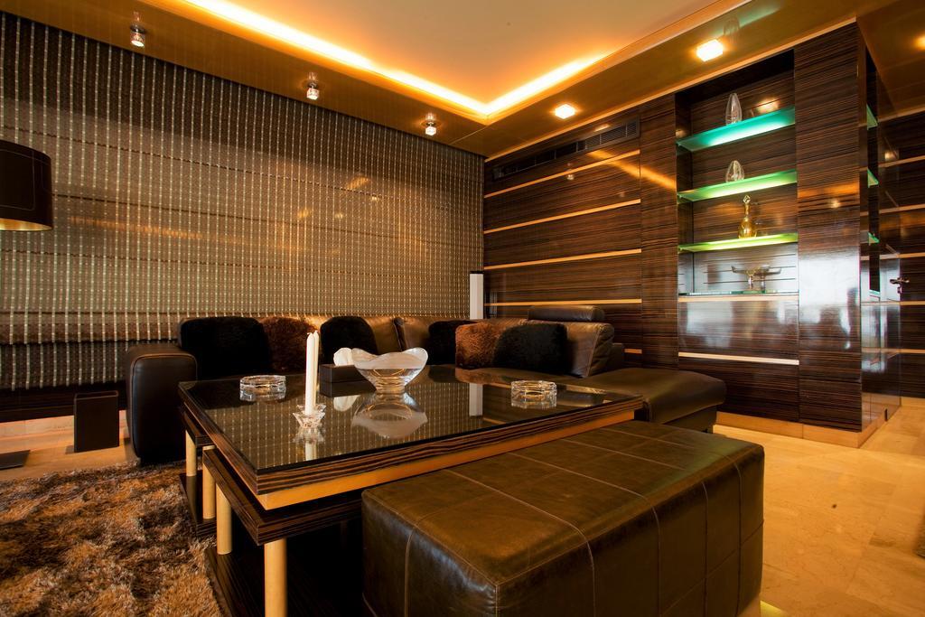 Lahoya Suites Beirut Exteriör bild