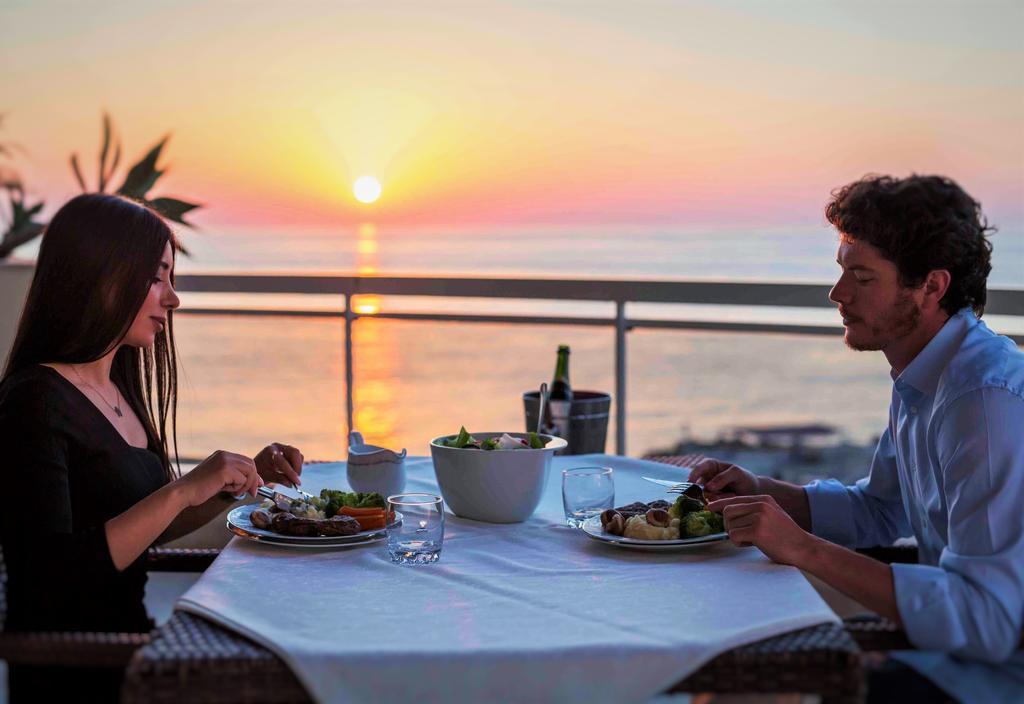 Lahoya Suites Beirut Exteriör bild
