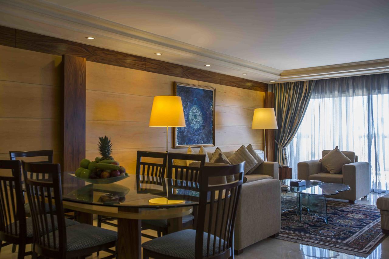 Lahoya Suites Beirut Exteriör bild