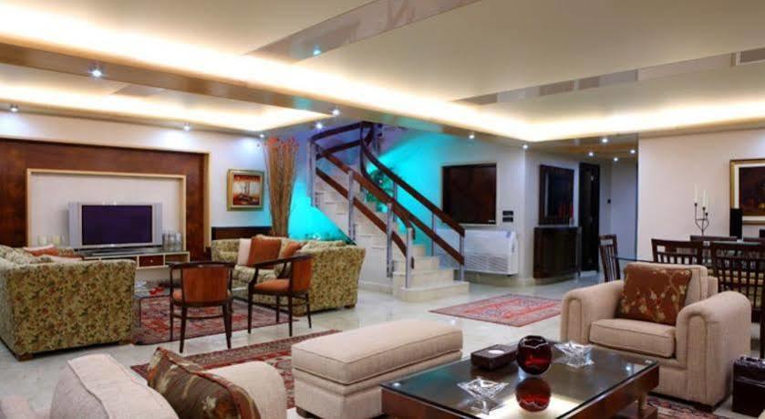 Lahoya Suites Beirut Exteriör bild